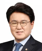황운하 의원 국회 공식 사진