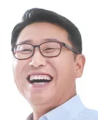 김영환 의원 국회 공식 사진