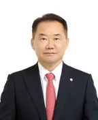 신성범 의원 국회 공식 사진