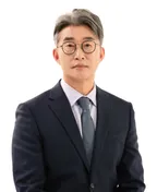 노종면 의원 국회 공식 사진