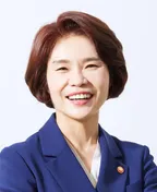 한정애 의원 국회 공식 사진