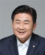 소병훈 의원 국회 공식 사진